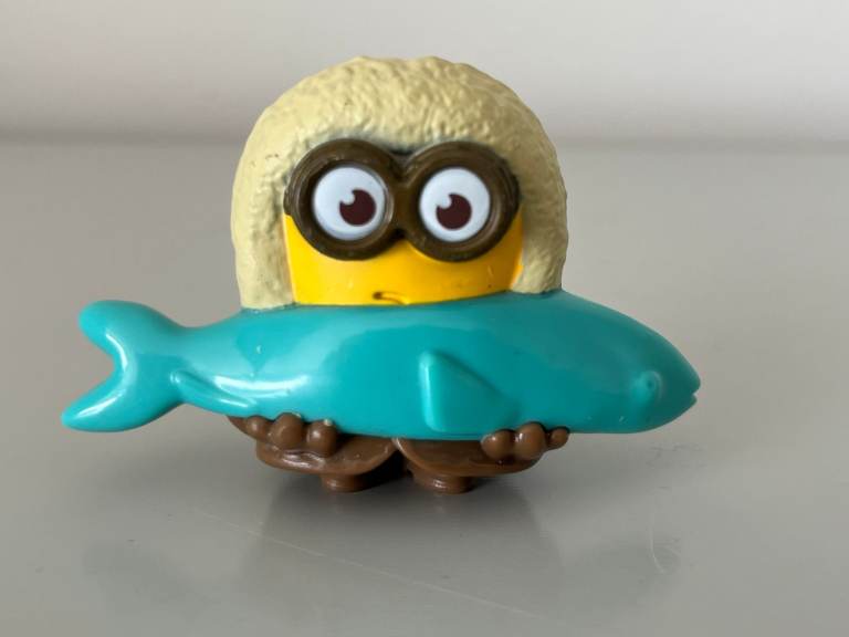 MINIONS ICE FISHING DAVE FIGURE (MCDONALD'S, 2019)