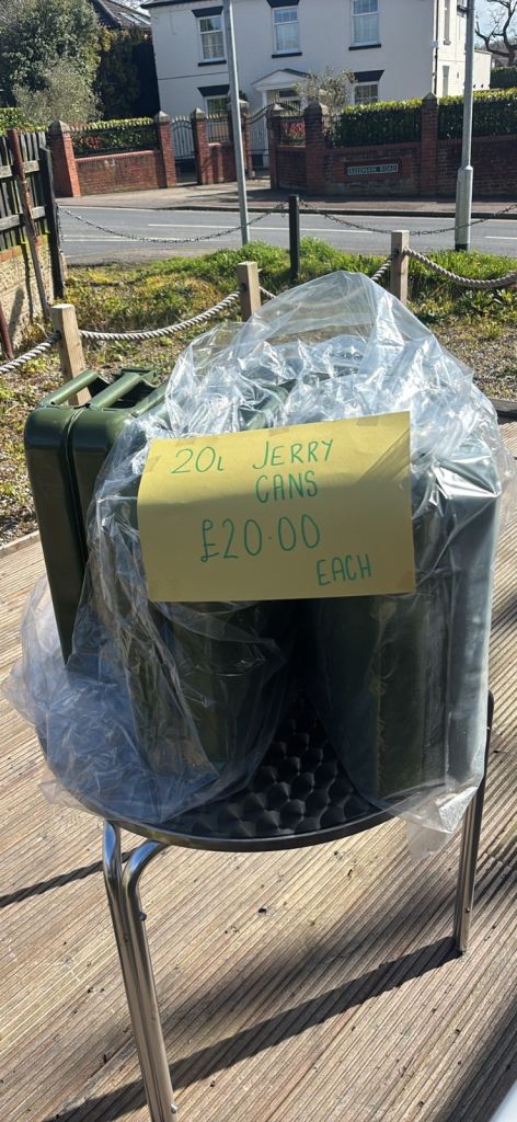 20l Jerry Cans 