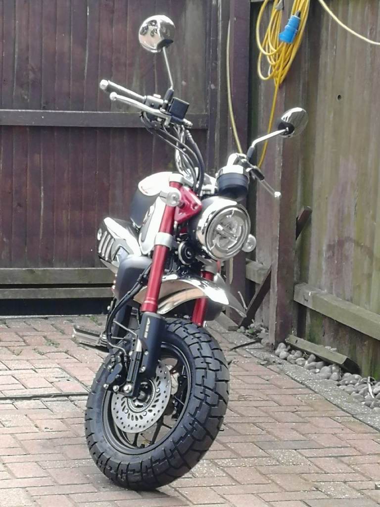 Honda, Z1, 2023, 124 (cc) with only 717 miles!! 