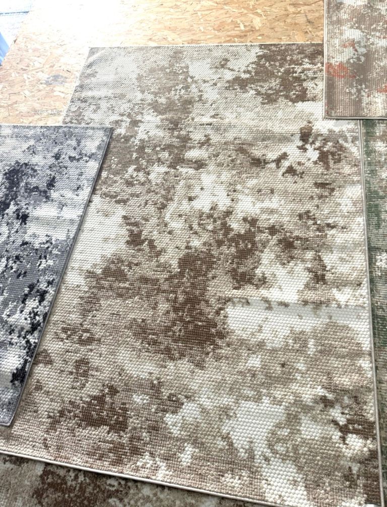 Brand new Rug clearance sale! Brand new Rugs from £15🔥 Free delivery available! 