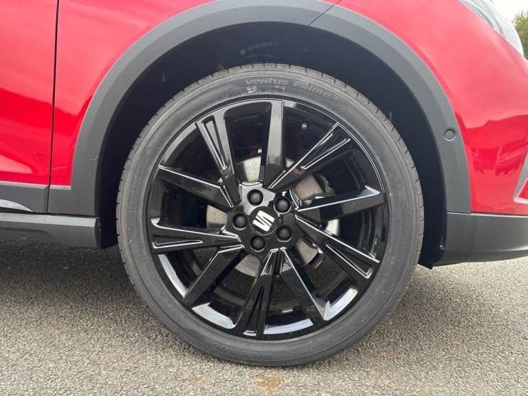 2025 SEAT Arona 1.0 TSI 115 FR Black Edition 5dr Hatchback PETROL Manual