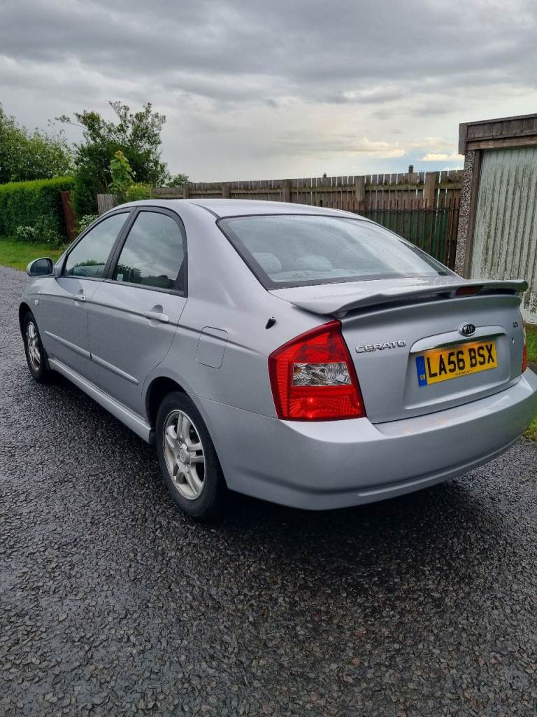 Kia, CERATO,44000 miles, Saloon, 2006, Manual, 1599 (cc), 4 doors
