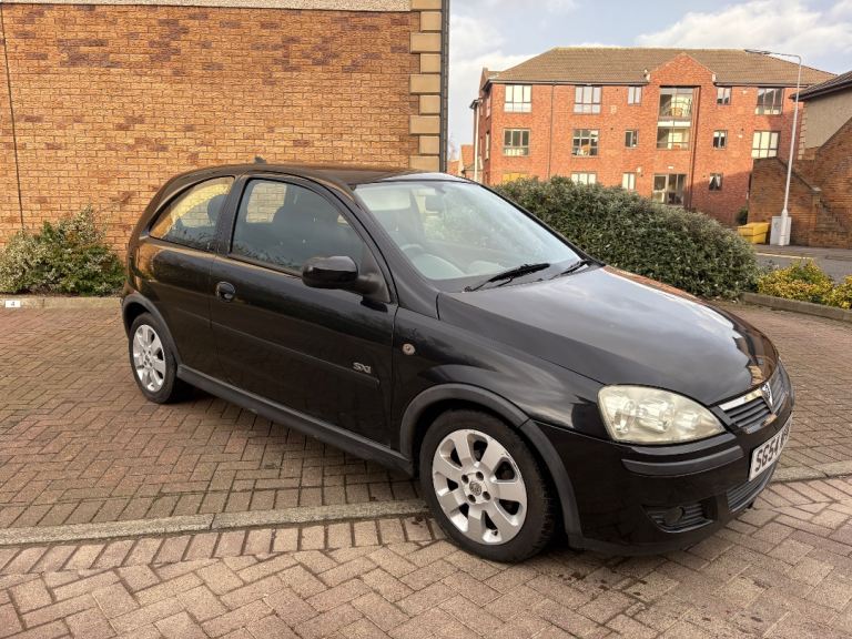 Low mileage corsa c 
