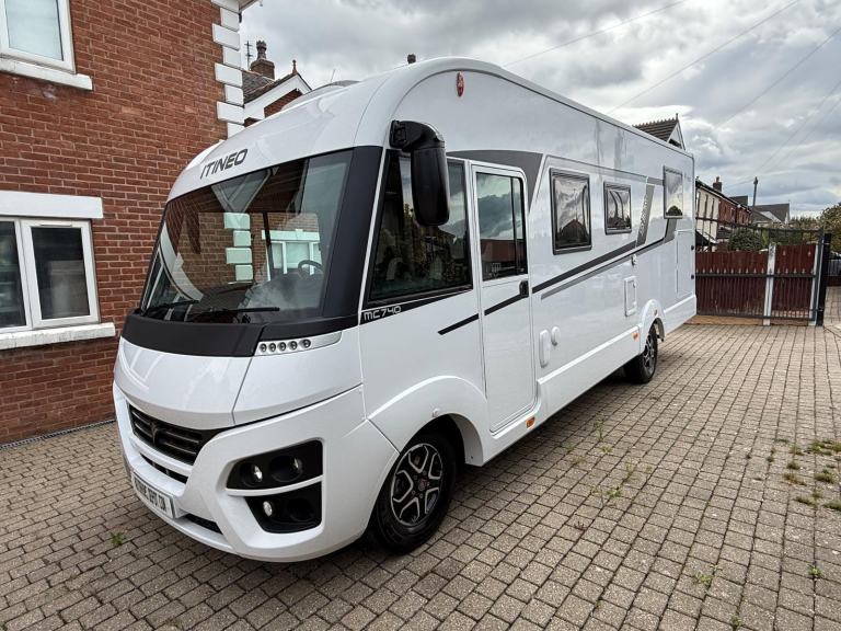 Itineo MC740 Spirit Edition, Island Bed, Garage, Low Mileage