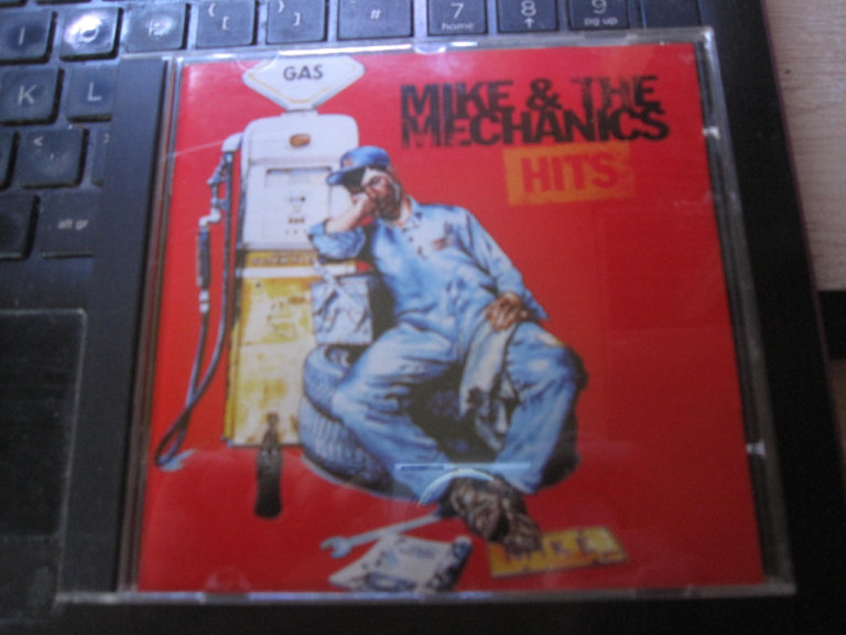 Mike and the mechanics Cd