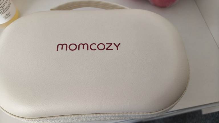Momcozy M5 double breast pump 
