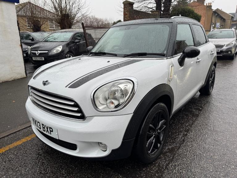 2013 MINI Countryman 1.6 Cooper 5dr HATCHBACK Petrol Manual