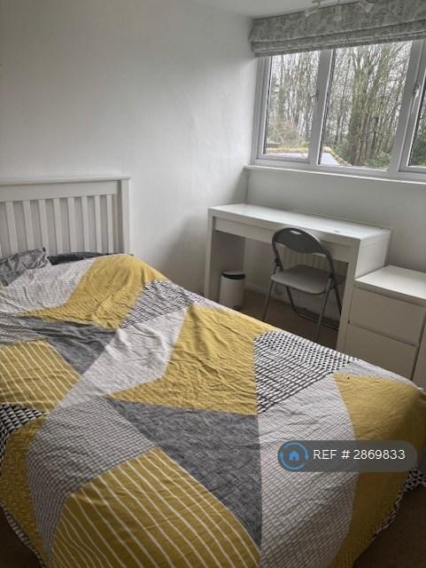 1 bedroom in Main Road, Otterbourne, Winchester, SO21 (#2869833)