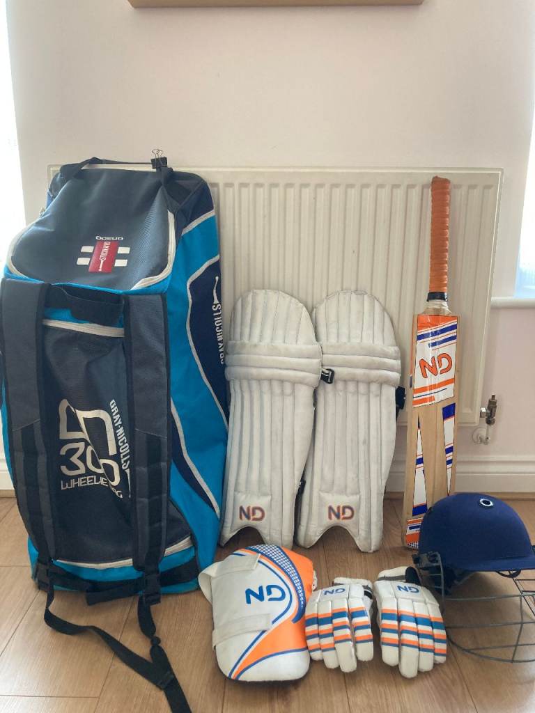 Junior/Youth ND Sport Cricket Set Bat Size 6, Gloves, Pads, Helmet,Thigh Guard, Whites and & bag