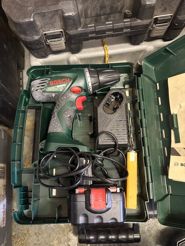 Bosch 12V Cordless Drill Set