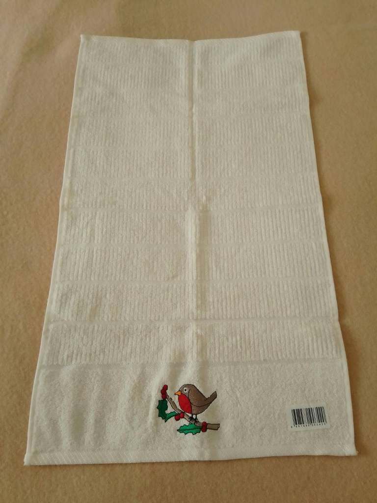 Festive Riggs Cream Tea Towel with embroidered Xmas Robin - New!
