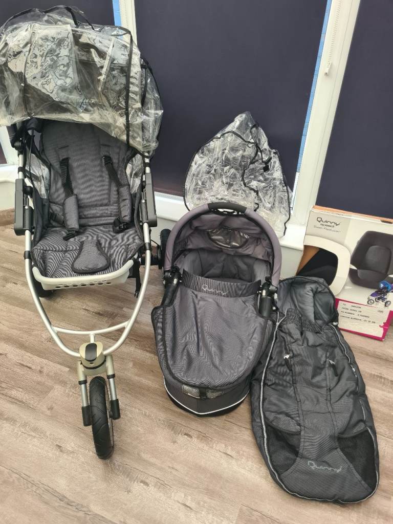 Quinny pushchair & carrycot 