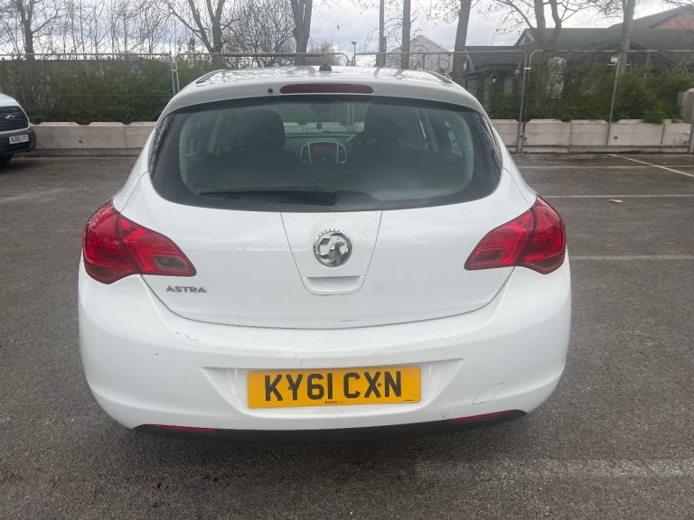 Vauxhall, ASTRA, Hatchback, 2011, Manual, 1248 (cc), 5 doors