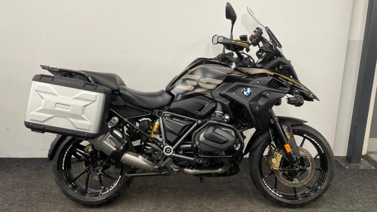 BMW R1250GS EXCLUSIVE TE ** FULL BMW HISTORY - ENGINE BARS - 12 MONTH MOT **