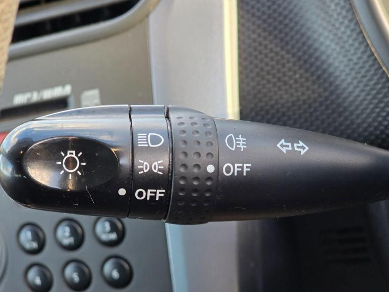 2012 Vauxhall Agila 1.2 VVT SE Auto Euro 5 5dr HATCHBACK Petrol Automatic