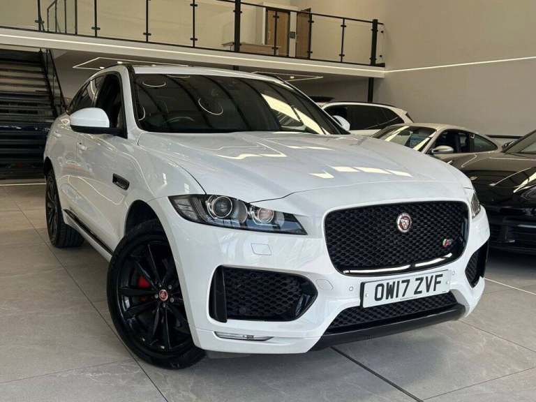 2017 Jaguar F-Pace 3.0 D300 V6 S SUV 5dr Diesel Auto AWD Euro 6 (s/s) (300 ps) ESTATE Diesel Auto...