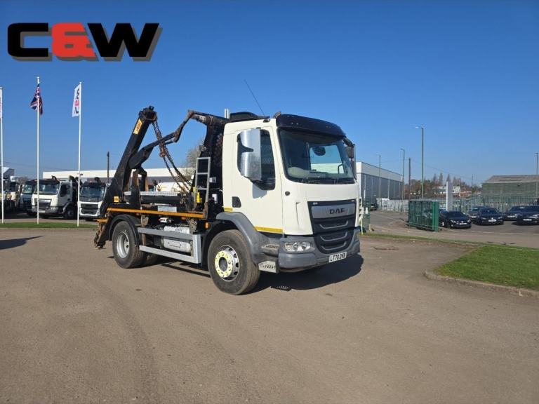 2020 (70) DAF FA LF 230 4x2 Skiploader -283,000Kms