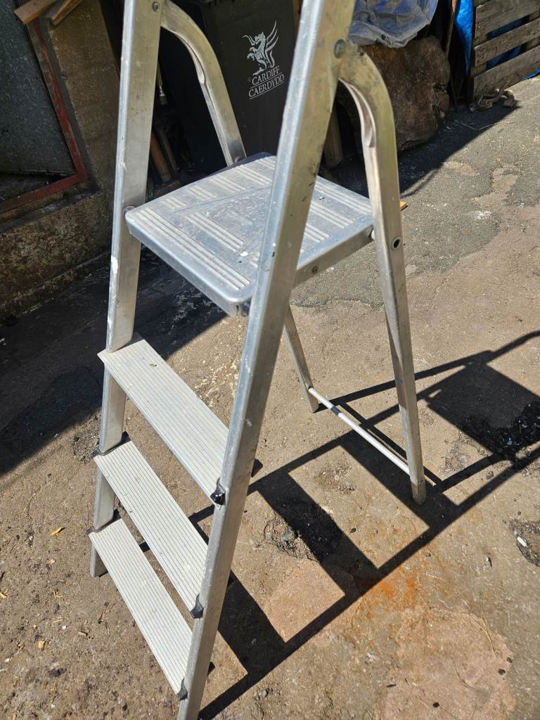 Ali ladder 
