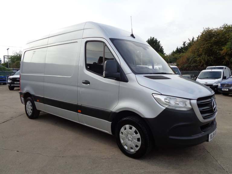 2019 Mercedes-Benz Sprinter 3.5t H2 Van PANEL VAN Diesel Manual
