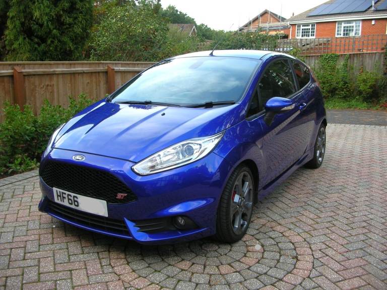 Ford Fiesta ST3, 38200 miles, Sept 1966, Full Service History, 10 Mths MOT. 2 owners,  Garaged.