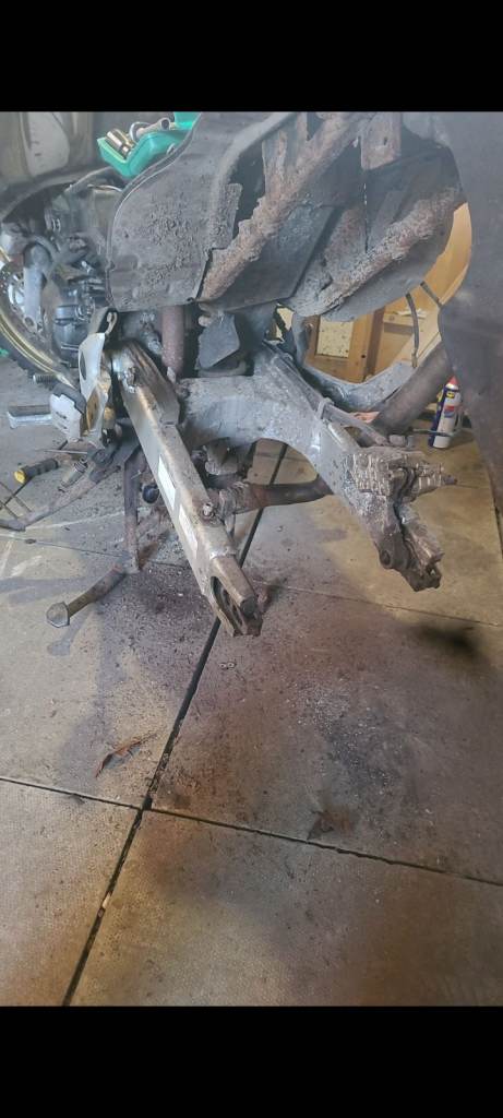 Honda, VARADERO, 2003, 996 (cc)