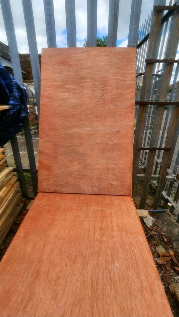 Plywood 1220mm x 800mm x 15mm