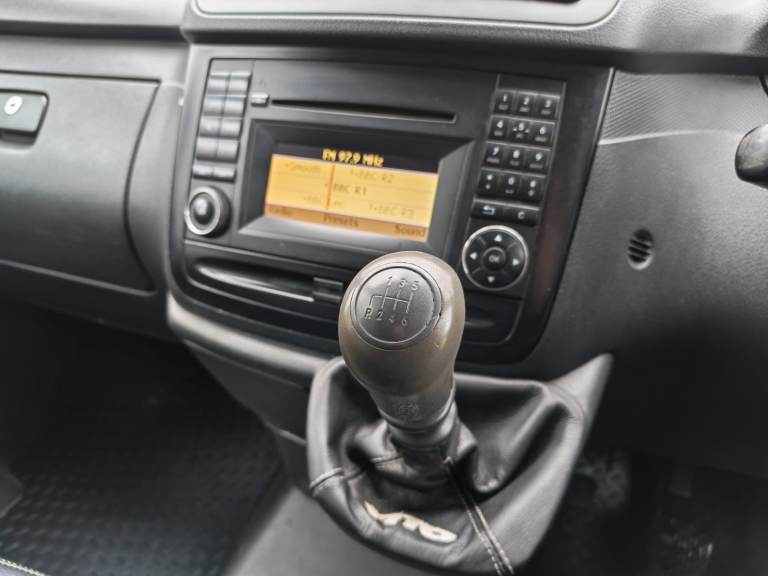 Mercedes-Benz, VITO, 9 seater van, 2012, Manual, 2143 (cc), 5 doors
