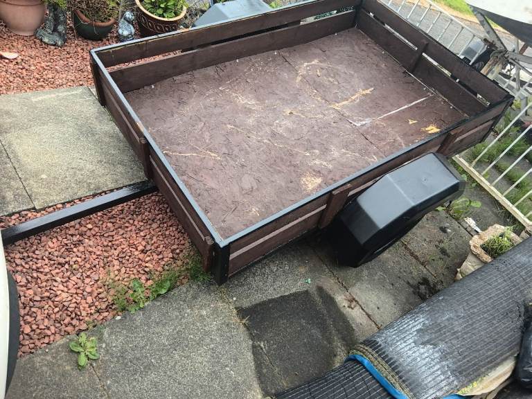 Trailer £110