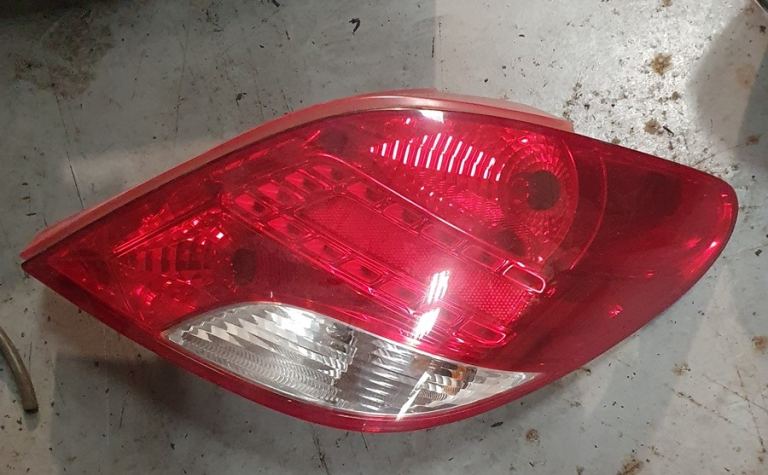 Peugeot 207 Right Side Rear Light 2009