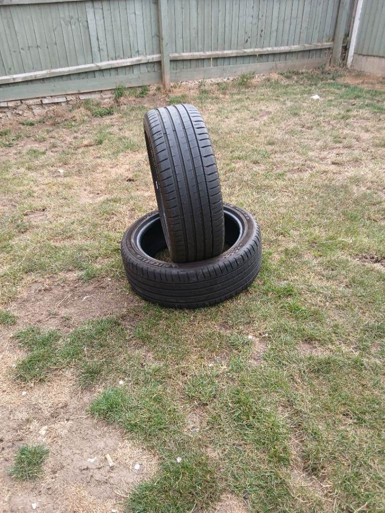 2254519 Michelin partworns