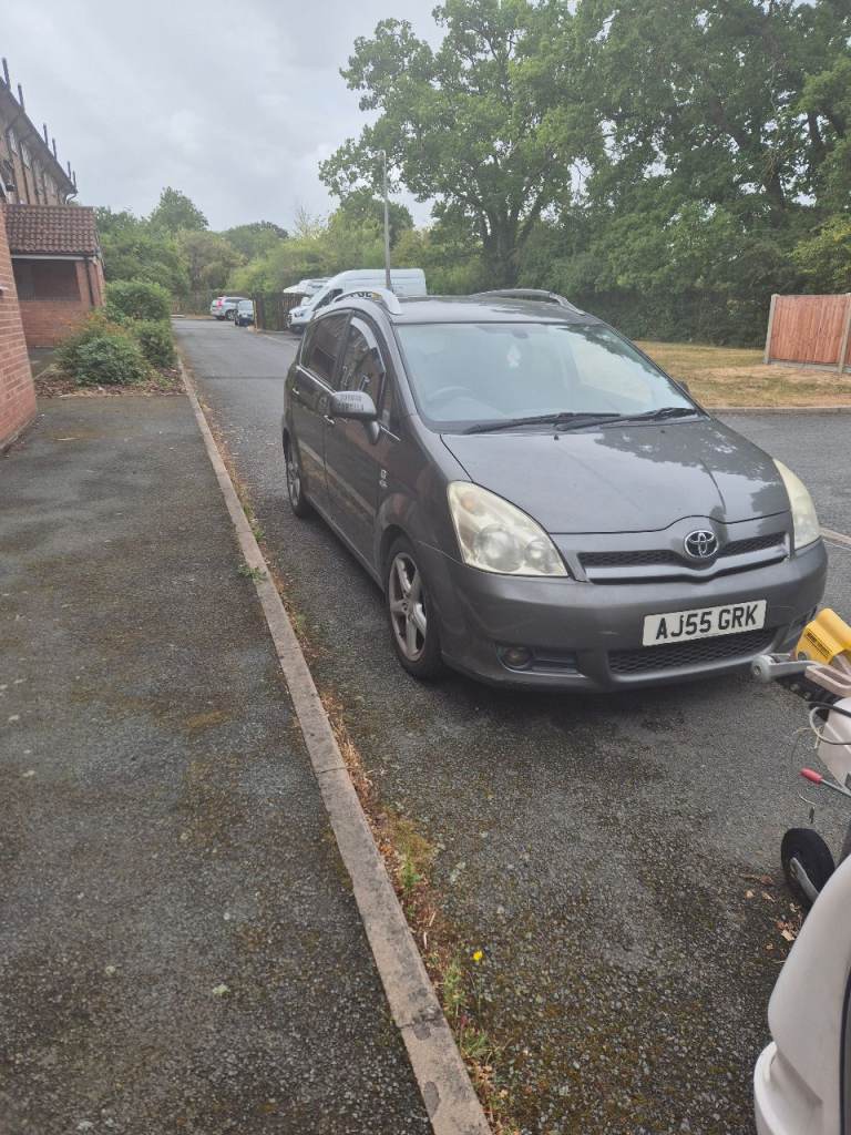 Toyota, COROLLA VERSO, MPV, 2005, Manual, 2231 (cc), 5 doors