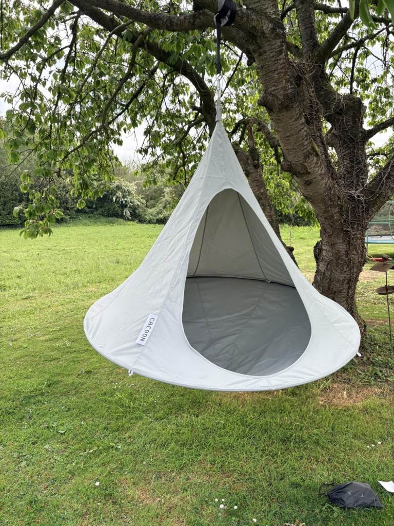 Vivere single Cacoon hanging tent pod - Moon River 