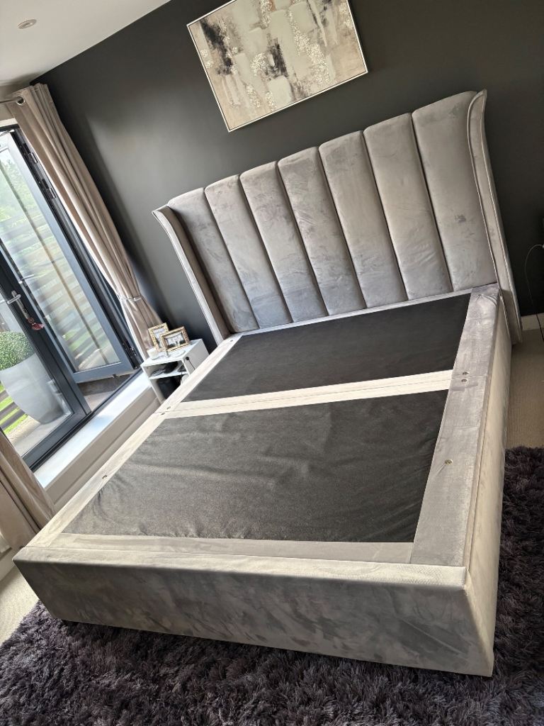 Super King Ottoman Bed (Frame only!) - Grey Velour / Grey Velvet