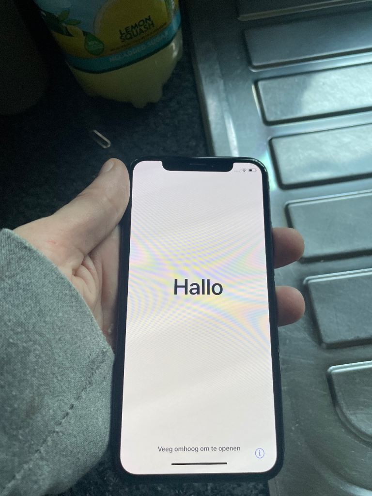Apple iPhone X 64gig 