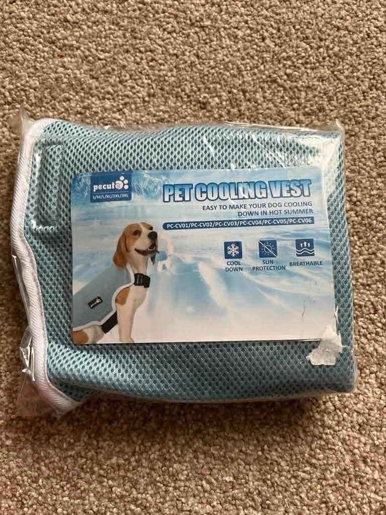 NEW Pet Cooling Vest Size Large