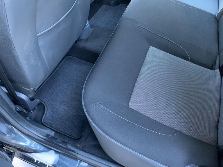 2018 Dacia Duster 1.2 TCe Prestige Euro 6 (s/s) 5dr HATCHBACK Petrol Manual