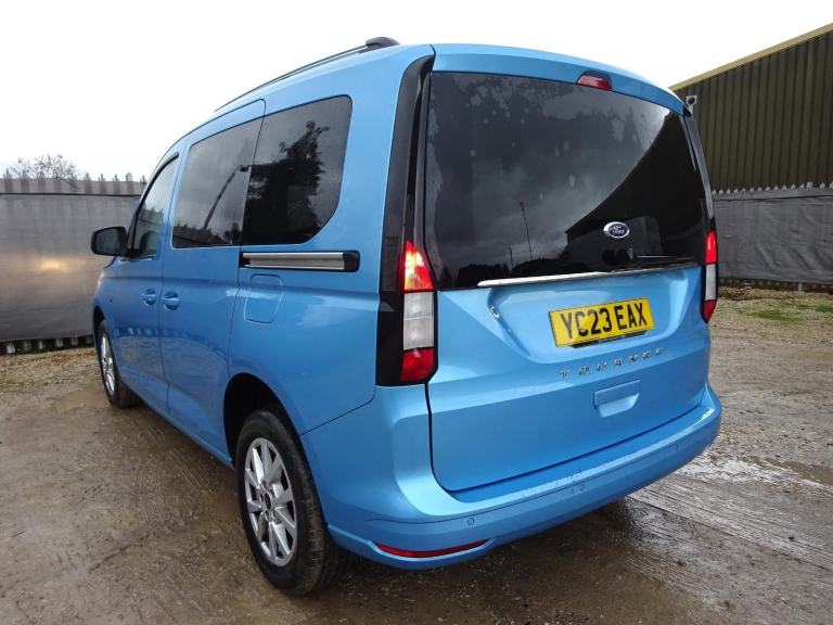 2023 23 REG FORD TOURNEO CONNECT TITANIUM DIESEL AUTO DAMAGED SALVAGE