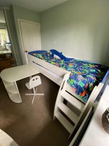 Stompa; Classic mid sleeper bed frame with Pull-Out desk