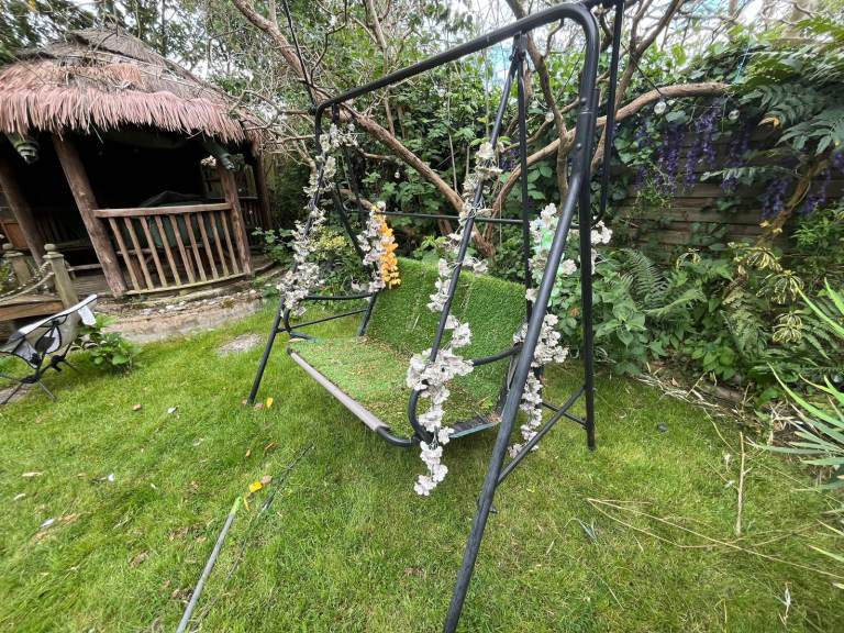 Double metal Swing