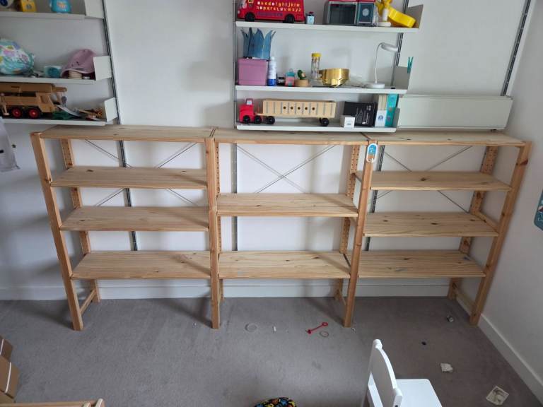 Wood shelves in perfect condition 89x30x124 cm * 3 pieces 