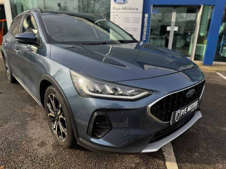 2022 Ford Focus 1.0 EcoBoost Hybrid mHEV 155 Active Vignale 5dr HATCHBACK PETROL Manual