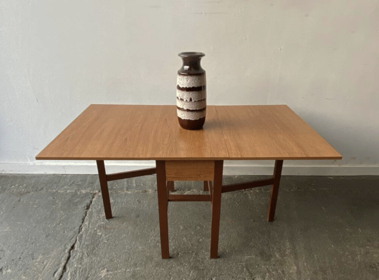 1960s Mid-Century vintage extendable drop leaf Formica dining table 