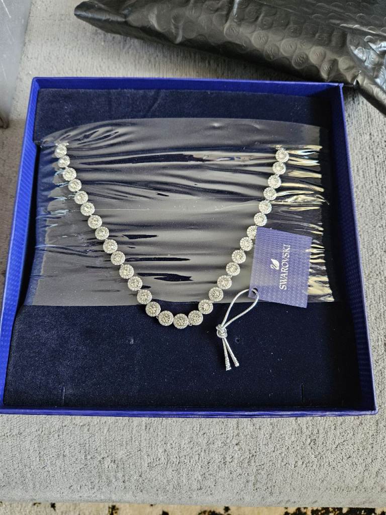 Brand new swarovski una angelic necklace 