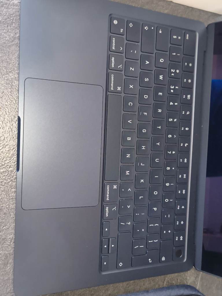 MacBook air 2024