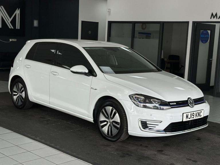 VOLKSWAGEN GOLF 35.8kWh e-Golf Auto 5dr 2019