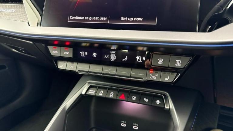 2025 Audi RS3 RS 3 TFSI Quattro Carbon Black 4dr S Tronic Saloon Petrol Automatic