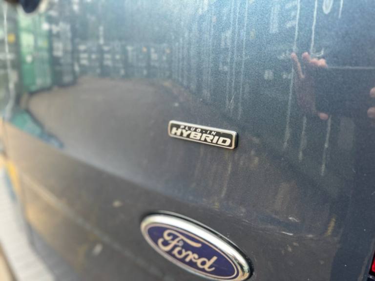 2020 FORD TRANSIT CUSTOM 1.0 EcoBoost PHEV 126ps Low Roof Leader Van Auto