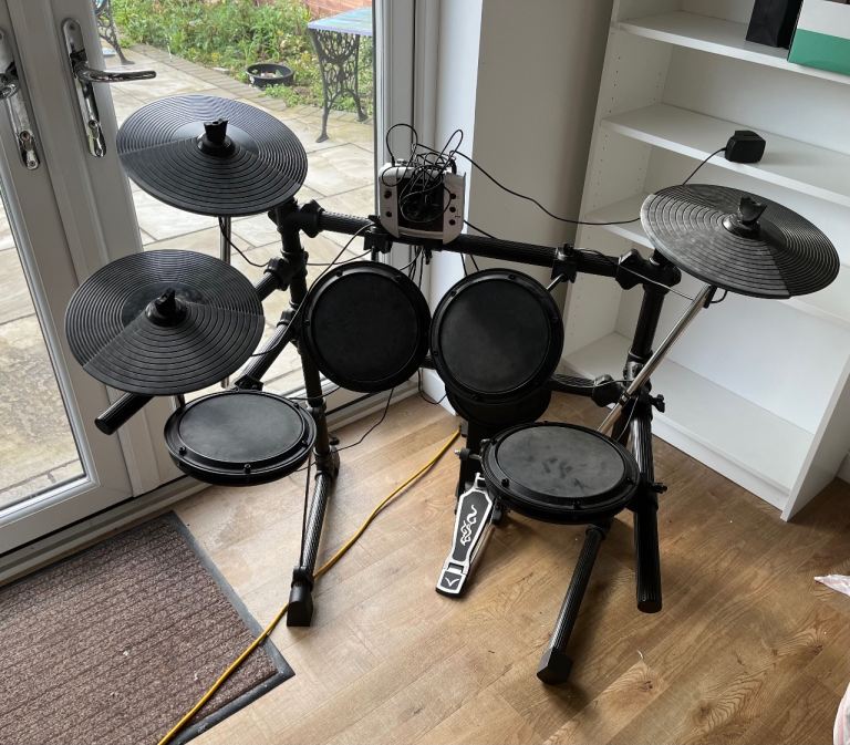 Millennium MPS 150 electric drum kit for sale
