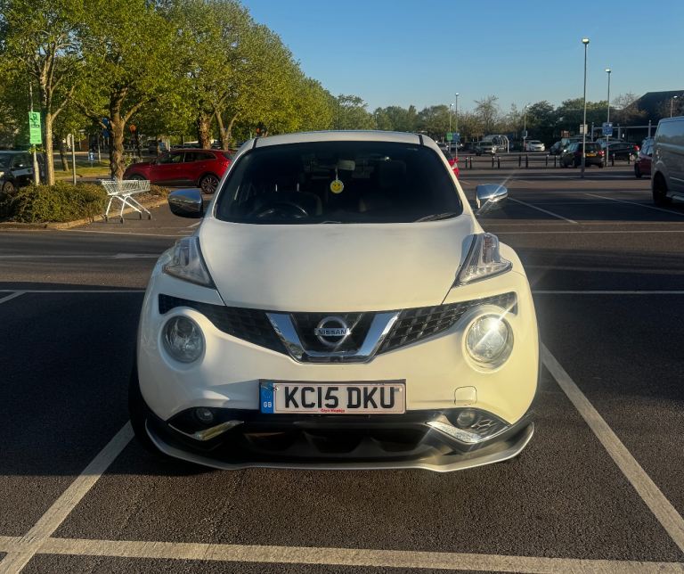 Nissan Juke Acenta Premium (2015) 1.6 Acenta Premium