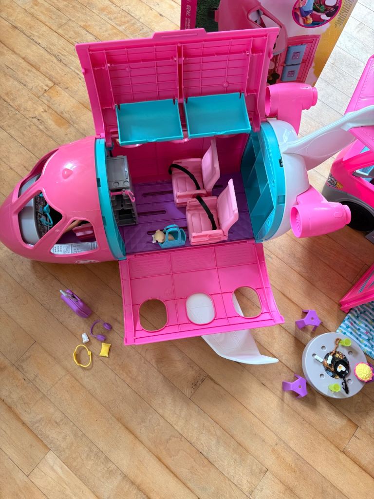 Barbie Dream Plane & dream camper van  Playset – Pink, Good Condition